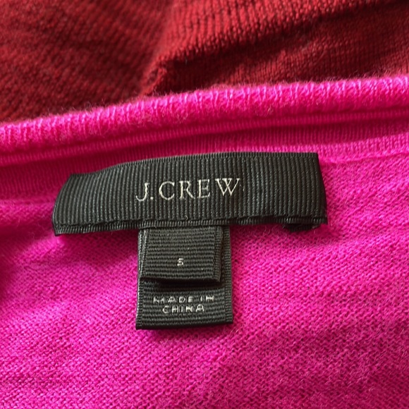 HP💖J.Crew Color block pink and maroon cardigan - Picture 4 of 4